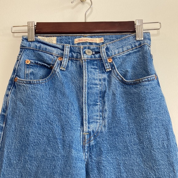 Levi’s Ribcage Straight Ankle Blue Jeans Size 24 Raw Hem Fray Stonewash 90s - Picture 3 of 13